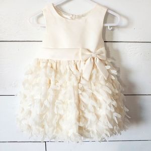 LIKE NEW* Gorgeous Cream Dress 18 month🎀